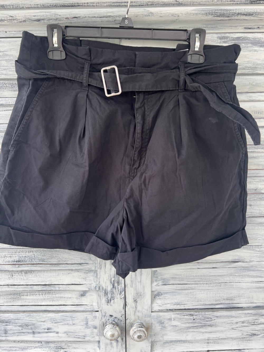 Banana Republic Black High-Waist Paperbag Belted Shorts Size 12